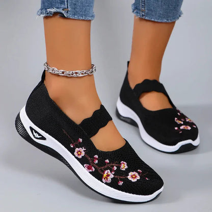 🔥Last Day Promotion 49% OFF - Women's Casual Breathable Slip On Orthopaedic Walking Shoes