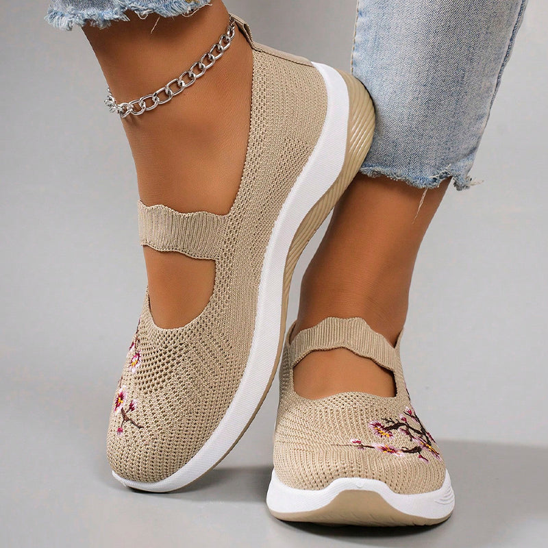 🔥Last Day Promotion 49% OFF - Women's Casual Breathable Slip On Orthopaedic Walking Shoes